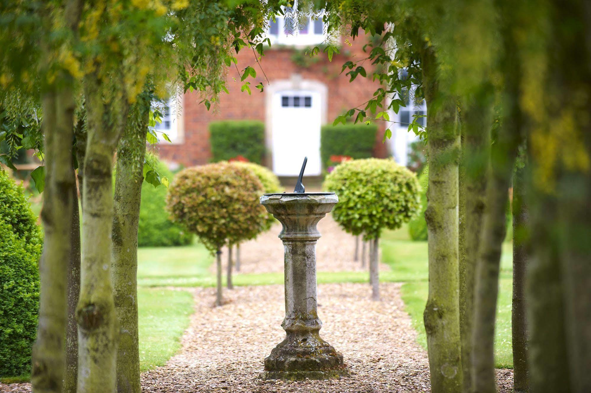 Chicheley Hall Eksteriør bilde