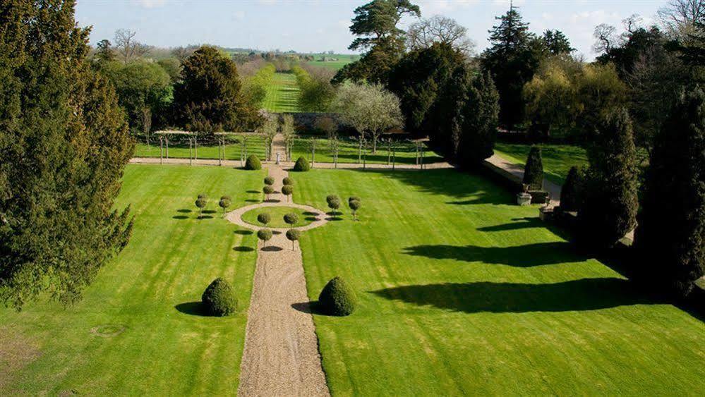 Chicheley Hall Eksteriør bilde